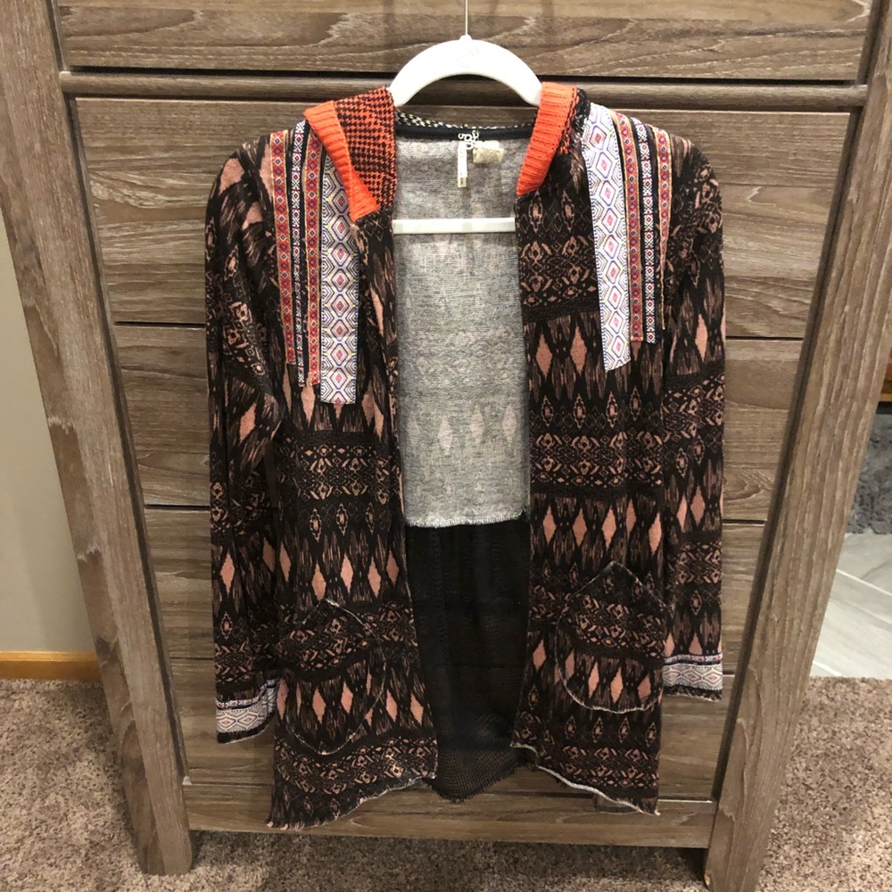 Lightweight multi-colored cardigan